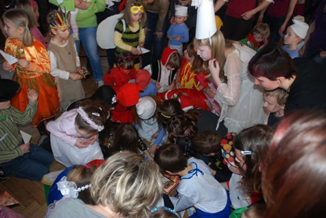 Dětský maškarní karneval 2011